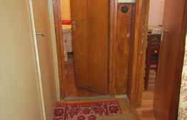 Apartament 3 camere, 65 mp, decomandat, boxa subsol, zona strazii Donath