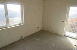 Apartament 4 camere, 100 mp, imobil nou, semifinisat, zona Restaurantului Roata