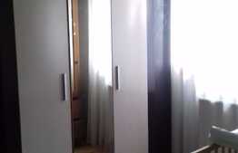 Apartament 4 camere, 81 mp, decomandat, parcare, boxa, zona strazii Gruia