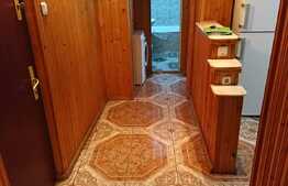 Apartament 2 camere, 44 mp, decomandat, boxa la subsol, zona strazii Ion Mester