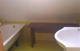 Oportunitate ! Triplex de vanzare, 80 mp utili, teren 45 mp, Zona Eroilor ! 