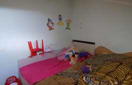 Apartament 2 camere, decomandat, 49 mp, mobilat complet, zona strazii Florilor