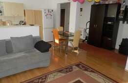 Apartament de vanzare, 2 camere, 57 mp, loc de parcare, zona strazii Eroilor