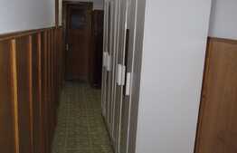 Apartament 3 camere, 80 mp, decomandat, zona Catedralei