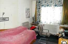 Vanzare 3 camere, imobil izolat termic la 2 minute de Profi, cu parcare si boxa