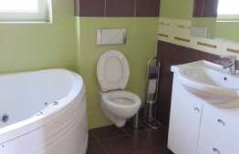 Apartament 3 camere, 80 mp, zona Hotel Still, cu priveliste extraordinara