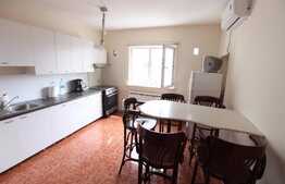 Apartament 3 camere, 80 mp,decomandat, aer conditionat, zona Farmec