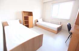 Apartament 3 camere, 80 mp,decomandat, aer conditionat, zona Farmec