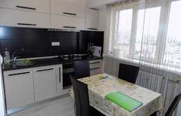 Apartament ce-si spune povestea! 2 camere, 56 mp, decomandat, parcare, zona Iulius Mall