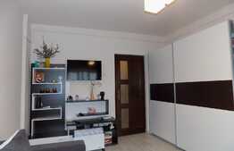 Apartament ce-si spune povestea! 2 camere, 56 mp, decomandat, parcare, zona Iulius Mall