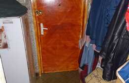  2 camere, 41 mp, etaj intermediar, boxa la subsol, zona strazii Primaverii