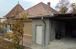 Casa de vanzare 68 mp, teren de 500 mp, zona accesibila