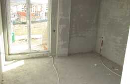 3 camere, 70,46 mp, semifinisat, etaj intermediar, optional garaj sau parcare!