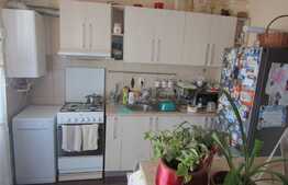 De vanzare 3 camere, 63 mp! La CHEIE! Zona strazii Florilor!