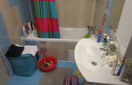 De vanzare 3 camere, 63 mp! La CHEIE! Zona strazii Florilor!