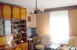 Vanzare 2 camere,  51 mp zona Intre Lacuri