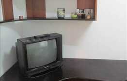 De inchiriat 2 camere, semidecomandat, 40 mp, in zona Casa Piratilor