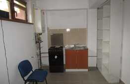 Apartament 2 camere, loc de parcare, zona Expo Transilvania