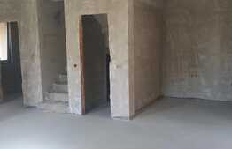 Duplex de 119 mp, teren de 250 mp, semifinisat! Zona de case!