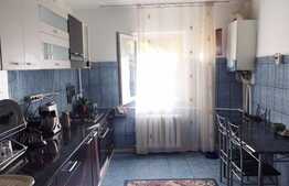 Apartament 3 camere, 68 mp, decomandat, boxa, zona strazii Louis Pasteur