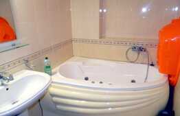 2 camere, 60 mp, garaj, terasa de 20 mp, zona Trifoiului