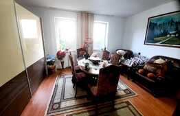 Casa individuala, 131 mp, teren 255, front 9,7 ml, cu autorizatie P+2 zona linistita