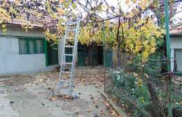 Casa demolabila, teren de 815 mp, front 18,5 ml, zona linistita 