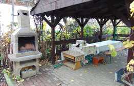 Casa demolabila, teren de 815 mp, front 18,5 ml, zona linistita 