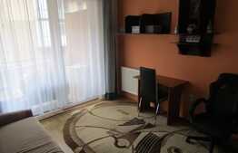 Vanzare garsoniera de 33 mp, balcon! Zona strazii Eroilor!