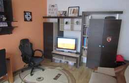 Vanzare garsoniera de 33 mp, balcon! Zona strazii Eroilor!