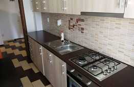 Apartament 2 camere, 51,2 mp, decomandat, terasa 12,19 mp, zona Hotel Paradis