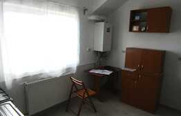 Garsoniera de 37 mp, loc de parcare! Zona strazii Avram Iancu!