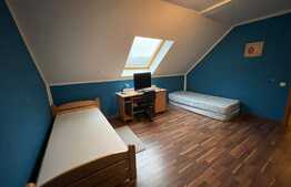 Apartament 4 camere, decomandate, 115 mp, zona strazii Edgar Quinet