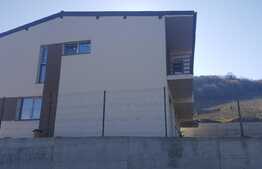 Duplex de 114 mp utili, teren de 200 mp! Zona linistita de case!