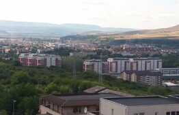 Apartament semifinisat cu 2 camere, terasa 27 mp, zona VIVO!