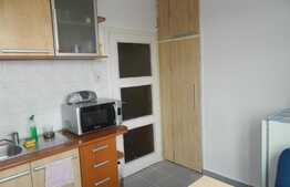 2 camere, decomandat, 60 mp, zona strazii Horea