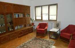 2 camere, decomandat, 60 mp, zona strazii Horea