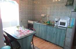 Apartament 2 camere, 48,1 mp, logie, decomandat, zona Golden Tulip