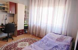 Apartament 2 camere, 48,1 mp, logie, decomandat, zona Golden Tulip