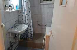 4 camere, 73 mp, etaj intermediar, boxa subsol, zona Restaurant Sinaia