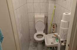 4 camere, 73 mp, etaj intermediar, boxa subsol, zona Restaurant Sinaia