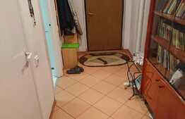 4 camere, 73 mp, etaj intermediar, boxa subsol, zona Restaurant Sinaia