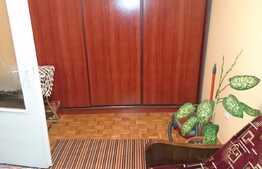 4 camere, 73 mp, etaj intermediar, boxa subsol, zona Restaurant Sinaia