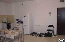 Apartament cu 2 camere 100 mp, zona centrala!