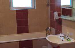 Vanzare 2 camere, la cheie! Zona strazii Eroilor! Loc de parcare!