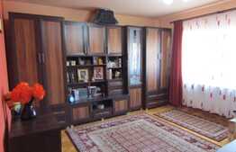 3 camere, 73 mp, decomandat, 2 garaje, boxa subsol, zona Calea Dorobantilor