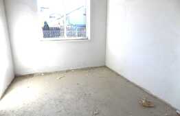 Duplex de 108 mp utili, teren de 200 mp! Semifinisat! Zona Terra!