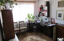 Vanzare apartament 4 camere decomandate, 90 mp utili, zona Complex Diana!