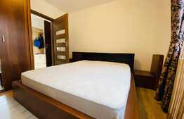 Apartament modern, 60 mp, teren 300 mp, zona Pietei 14 Iulie