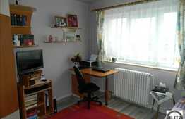 Vanzare apartament in zona strazii Parang cu loc de parcare